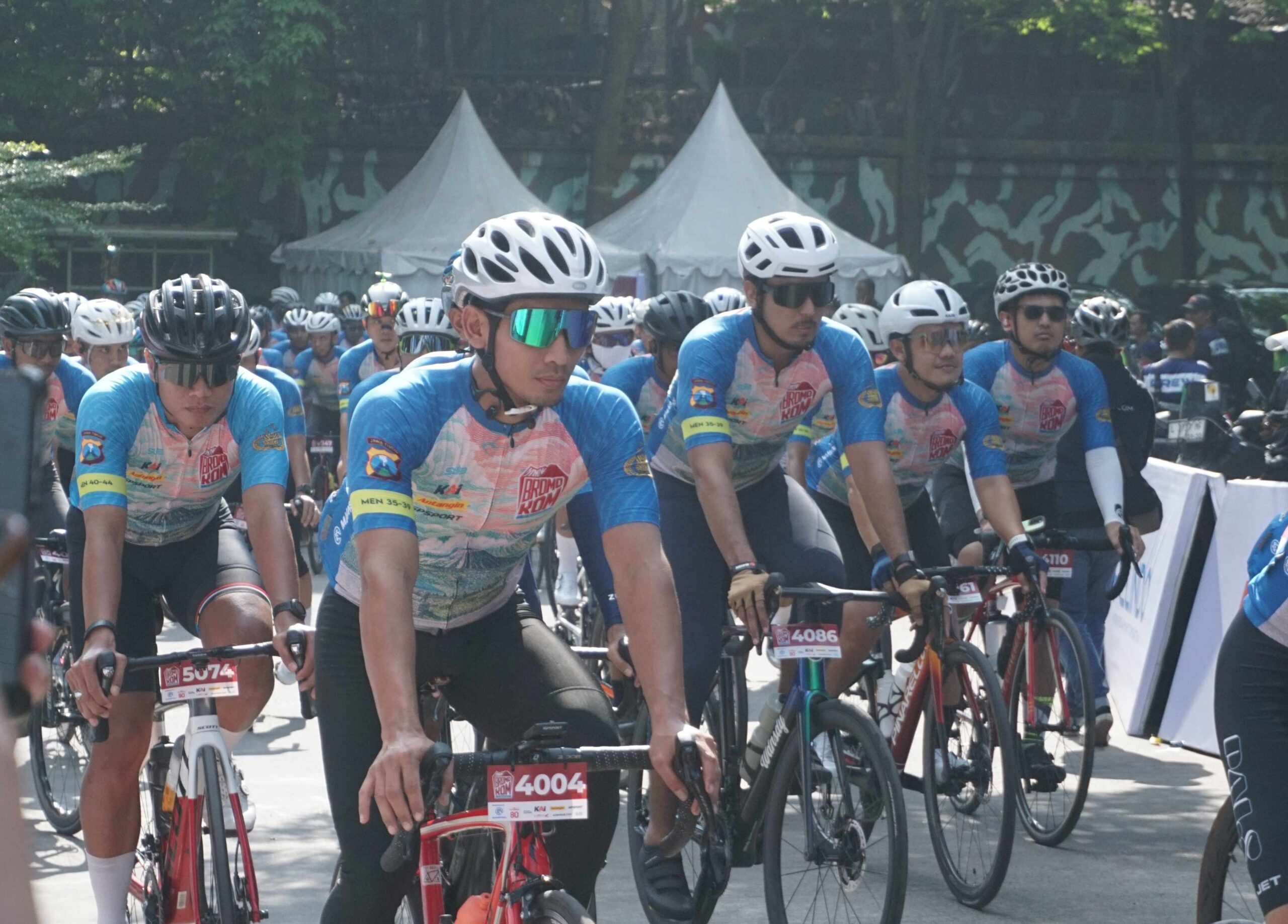 Taman Ria Suropati Menjadi Pit Stop Strategis Ribuan Cyclist Dunia di Bromo KOM XII 2026